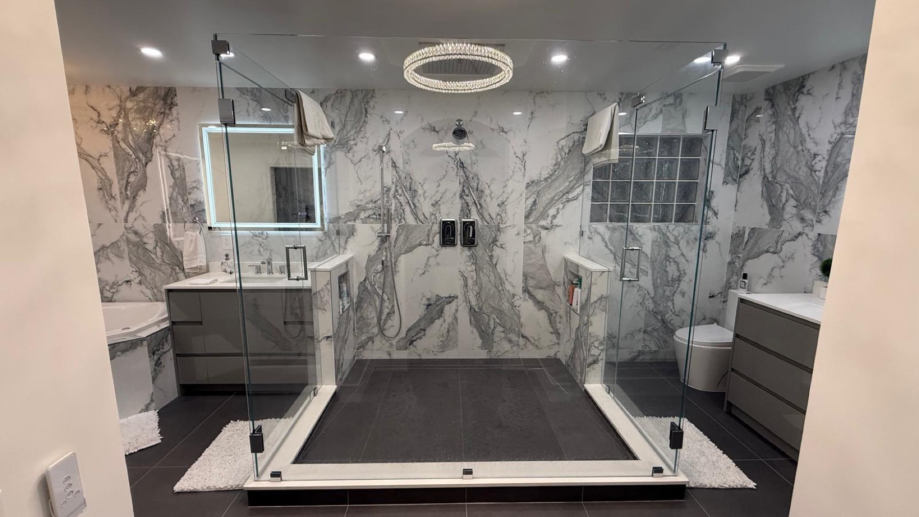 Luxury bathroom remodeling 4